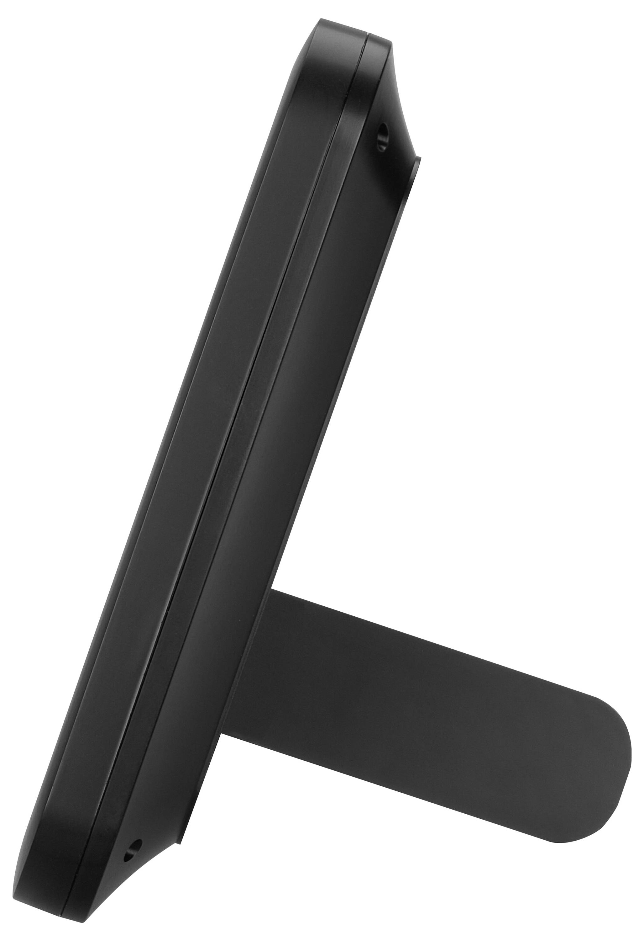 Egy fekete digitális fényképkeret áll egy sima felületen, oldalról nézve.