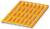 Egy narancssárga műanyag rácspanel, téglalap alakú nyílásokkal, padlózáshoz vagy szerkezeti támogatáshoz használva, fehér háttéren szögből megjelenítve.