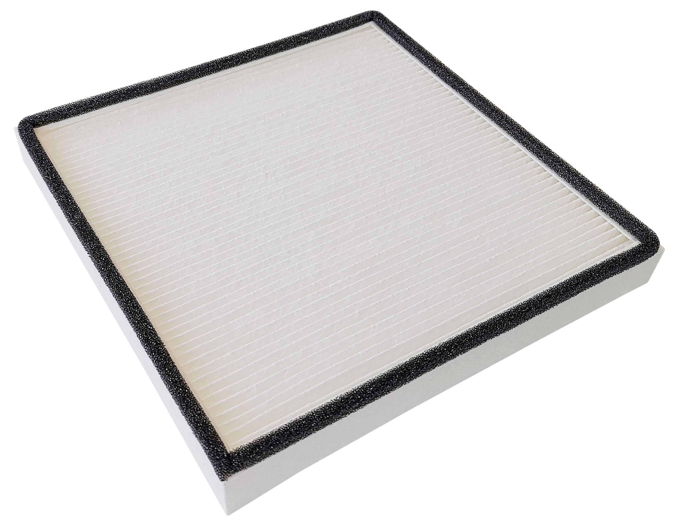 Levegőszűrő fekete habos kerettel és fehér redőzött felülettel, amely a tisztítórendszerben a levegőből származó részecskék megkötésére szolgál.
