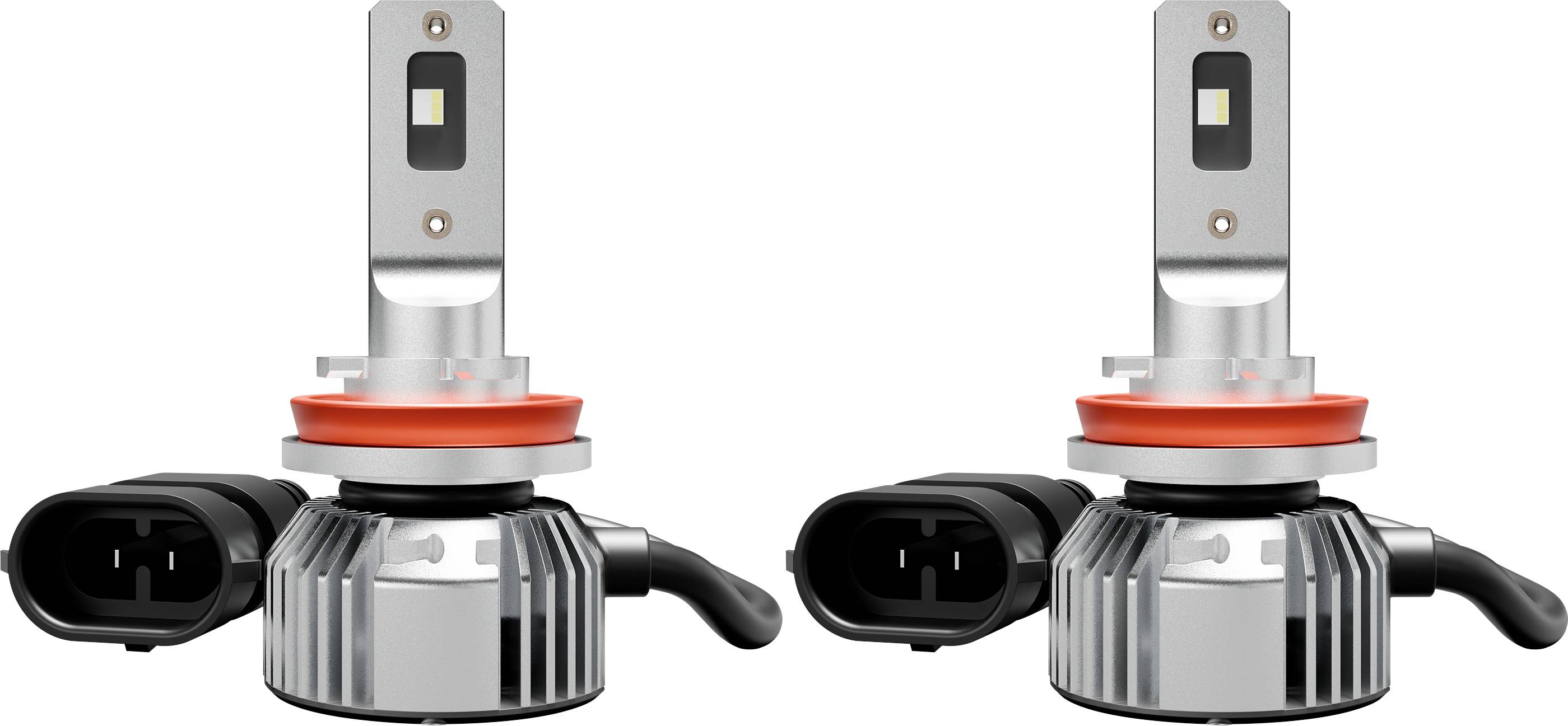 Két LED-es fényszórólámpa fémalapzattal és fekete csatlakozókkal, egymás mellett elhelyezkedve.