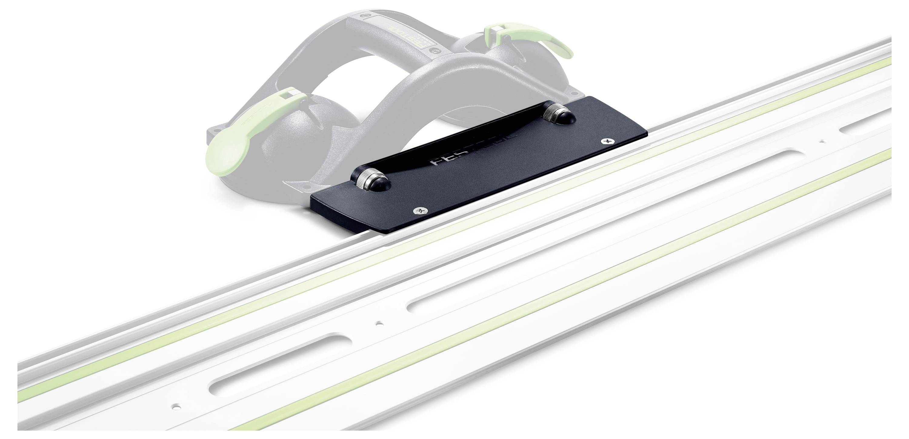 Egy fekete és zöld szerszám fém sínrendszerhez csatlakoztatva, valószínűleg egy precíziós vágó- vagy mérőberendezés része.