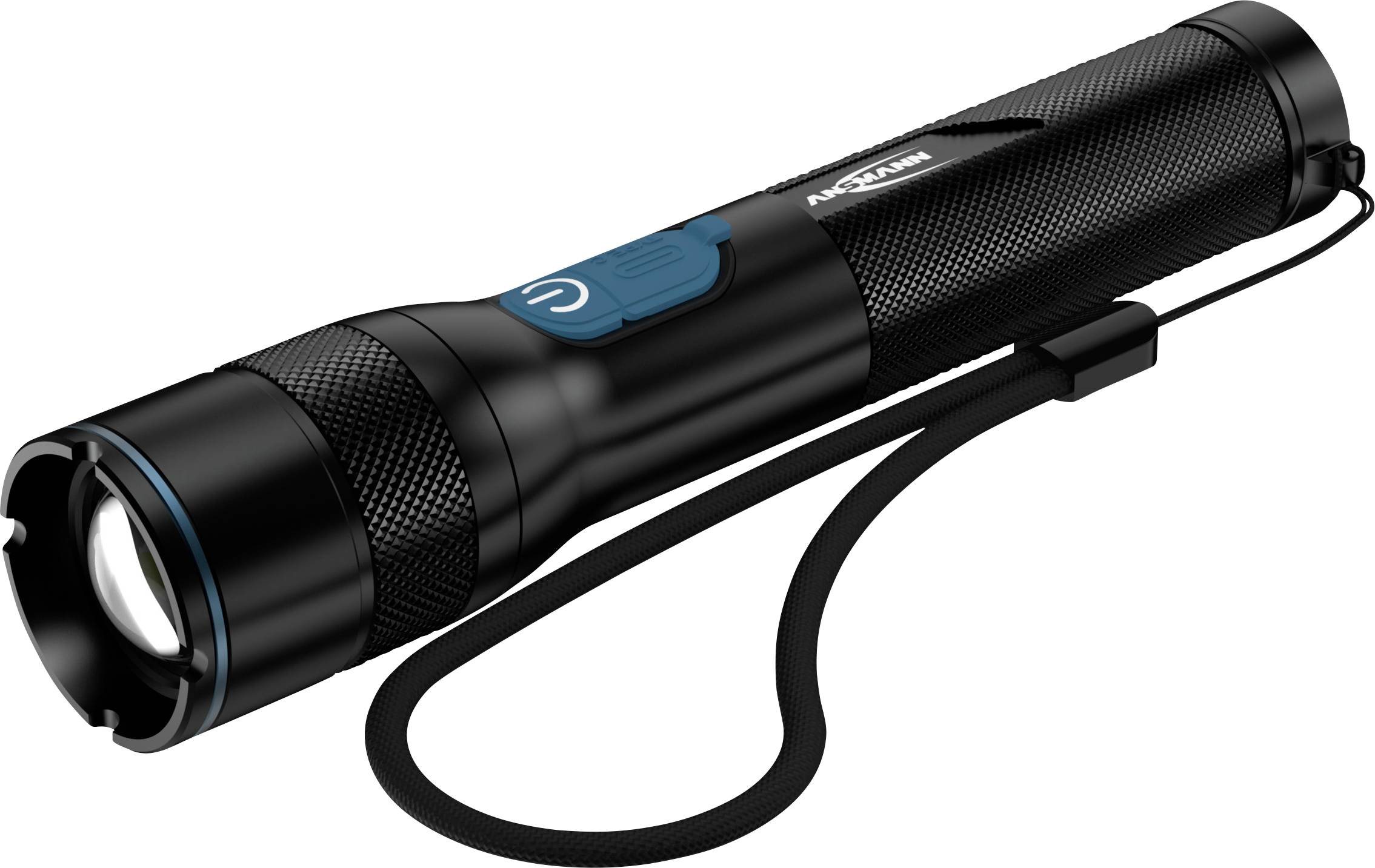 Fekete zseblámpa textúrált fogórésztel, kék bekapcsoló gombbal és csuklópánttal, a nézőtől jobbra szögben elhelyezve.