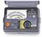 "Kyoritsu Insulation Earth Tester Model 6018" föld feszültség kiválasztásához forgatógomb, teszt gomb és ohm méréshez analóg skála.