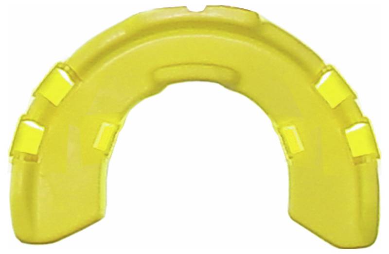 Sárga védő szájvédő fogakra illeszkedő görbült alakú és megemelt szélekkel, amelyet sportok közben a biztonság érdekében viselnek.