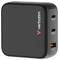 Egy fekete Verbatim USB-s falra szerelhető töltő három porttal: két USB-C (100W) és egy USB-A (30W), a Verbatim logóval az oldalán.