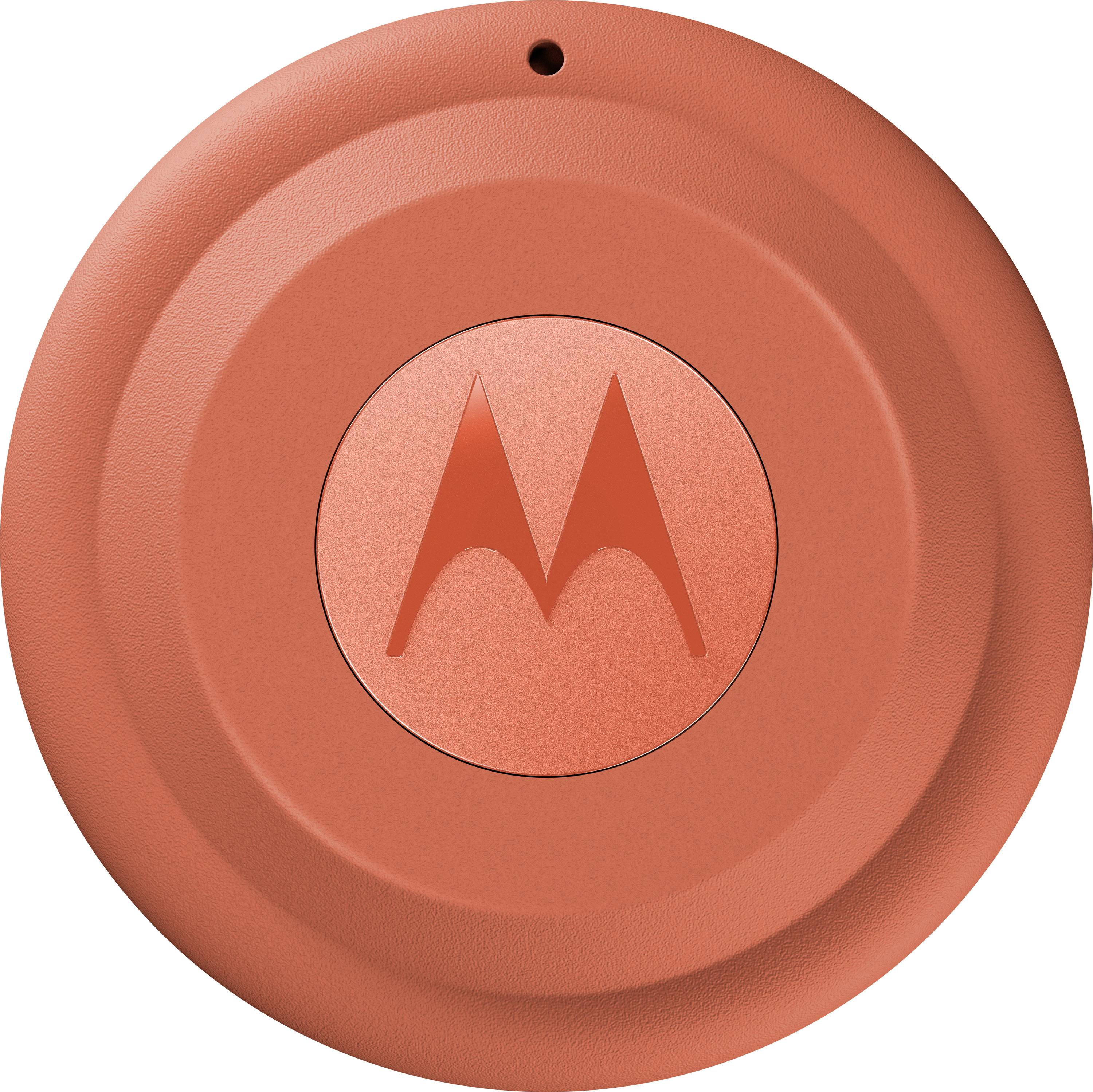 Egy kerek, narancssárga gomb a Motorola „M" logóval a közepén, egyszerű háttér előtt.
