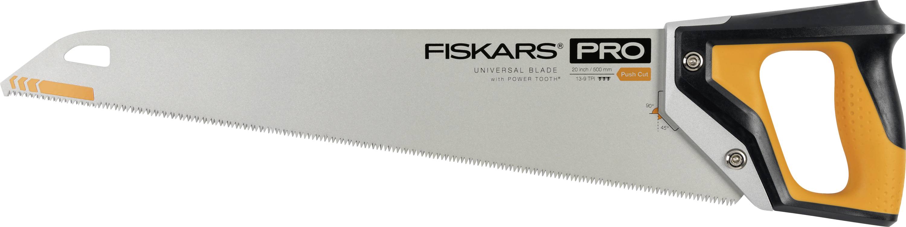 Egy Fiskars Pro kézi fűrész hosszú fogazott pengével és narancssárga-fekete fogantyúval, oldalnézetben megjelenítve.