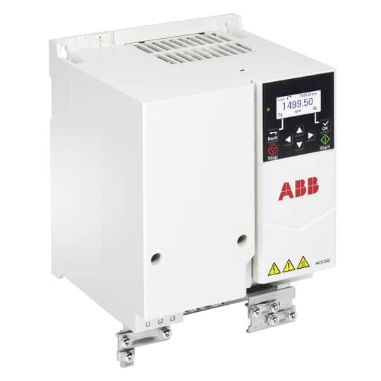 ABB frekvenciaváltó kijelzővel, amely az 1499.50 értéket mutatja, elülső billentyűzettel és terminális csatlakozásokkal egy fehér ipari egységen.
