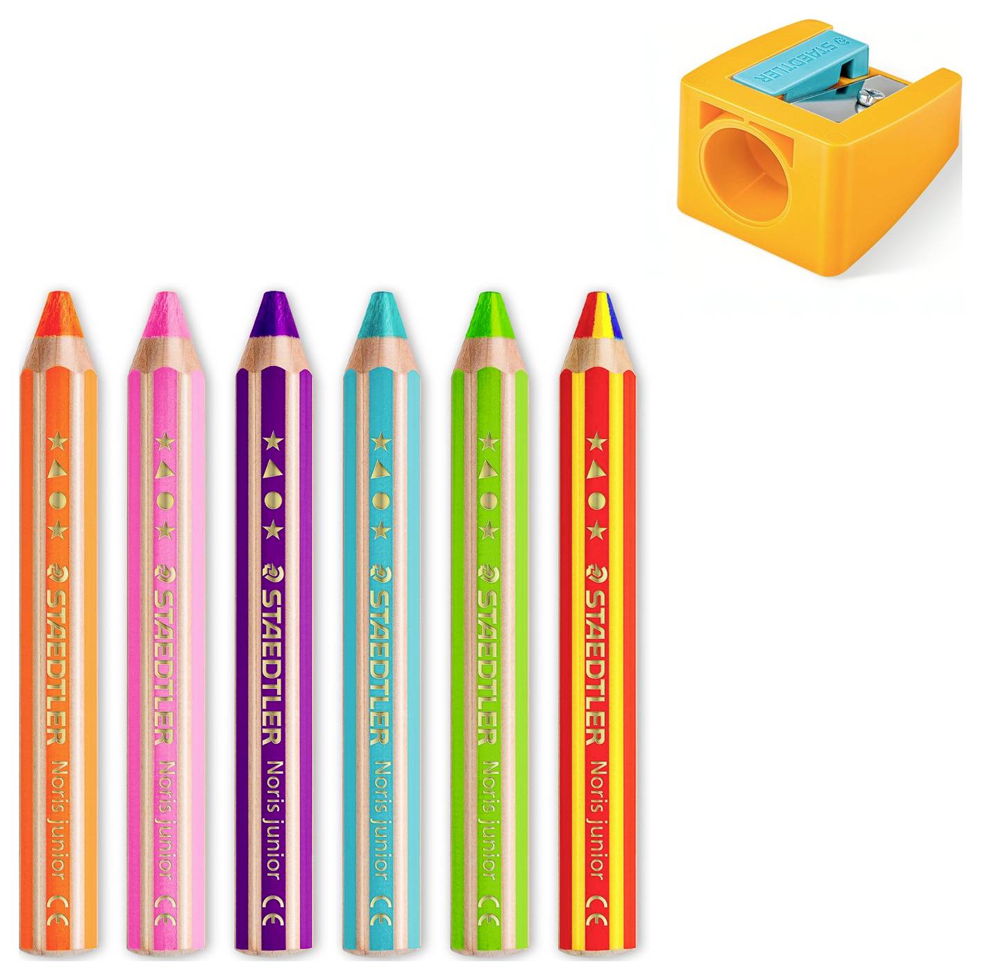 Hat színes STAEDTLER Noris junior ceruza egy sárga ceruzahegyezővel, amelynek kék pengéje van.
