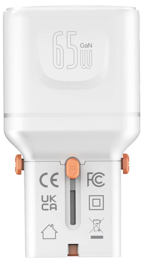Fehér 65W GaN hálózati töltő kettős USB-C porttal és összecsukható narancssárga dugó érintkezőkkel, elölnézetben, CE és FCC jelöléssel.