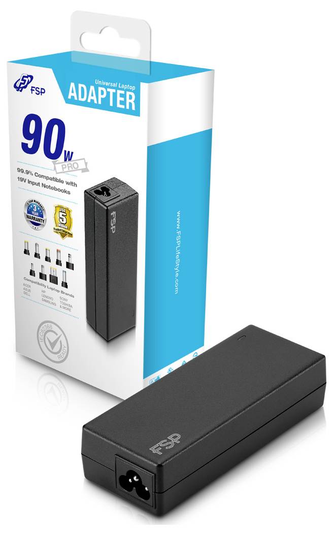 Az FSP 90W-os laptopmodulátorának terméképe: fekete tápegység-tégla látható a kereskedelmi dobozának mellett, amelyen az "ADAPTER" és a "90W" felirat szerepel.