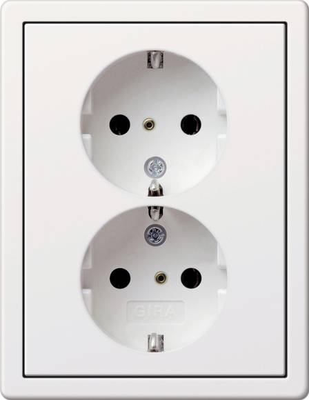 Fehér, kétcsatornás európai stílusú elektromos fali aljzat, két kerek csatlakozóaljzattal négyzet alakú előlappal.