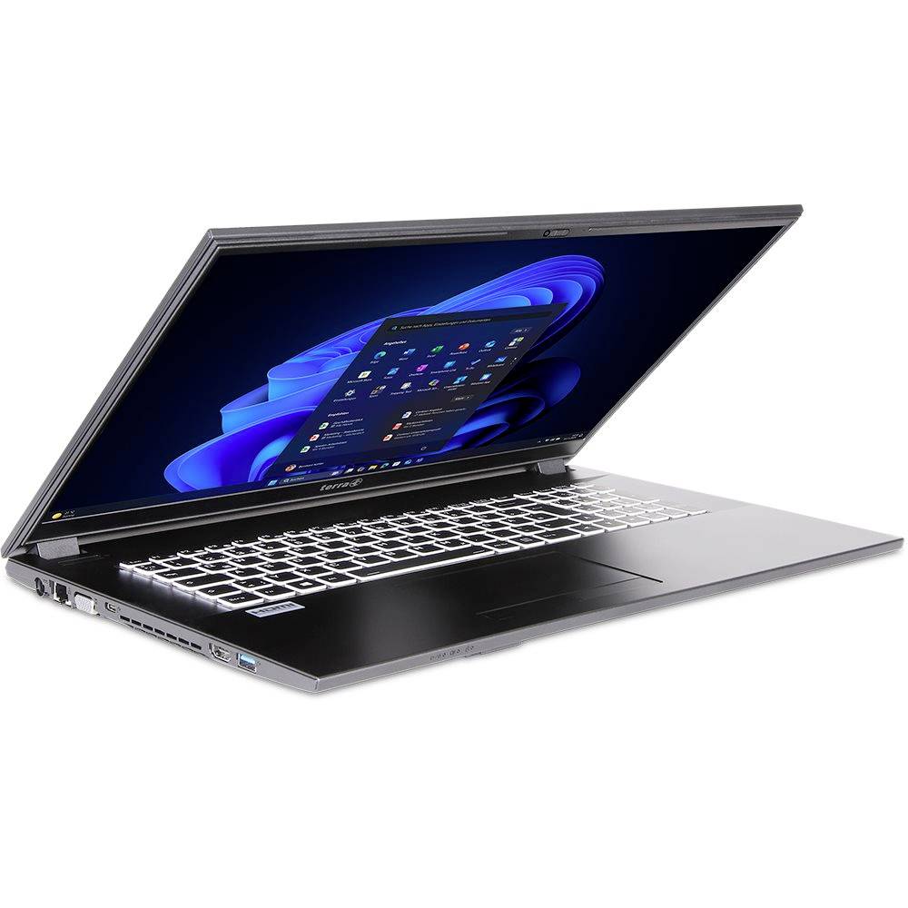 Nyitott laptop számítógép fehér háttéren szögben elhelyezve, amely Windows-stílusú asztali képernyőt mutat.