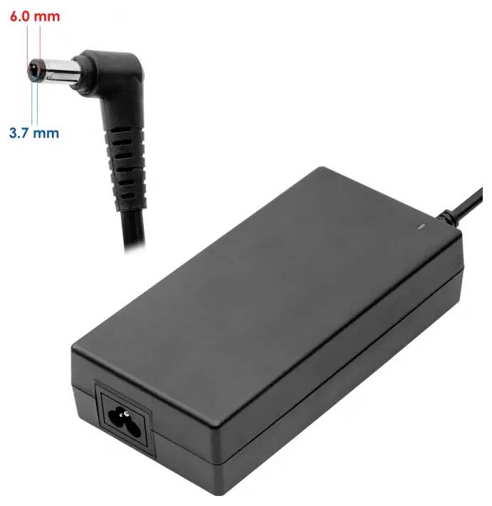 Fekete laptop tápegység adapter jobbszöges DC csatlakozóval; a beékelt rész a 6,0 mm és 3,7 mm csatlakozó méreteket mutatja.