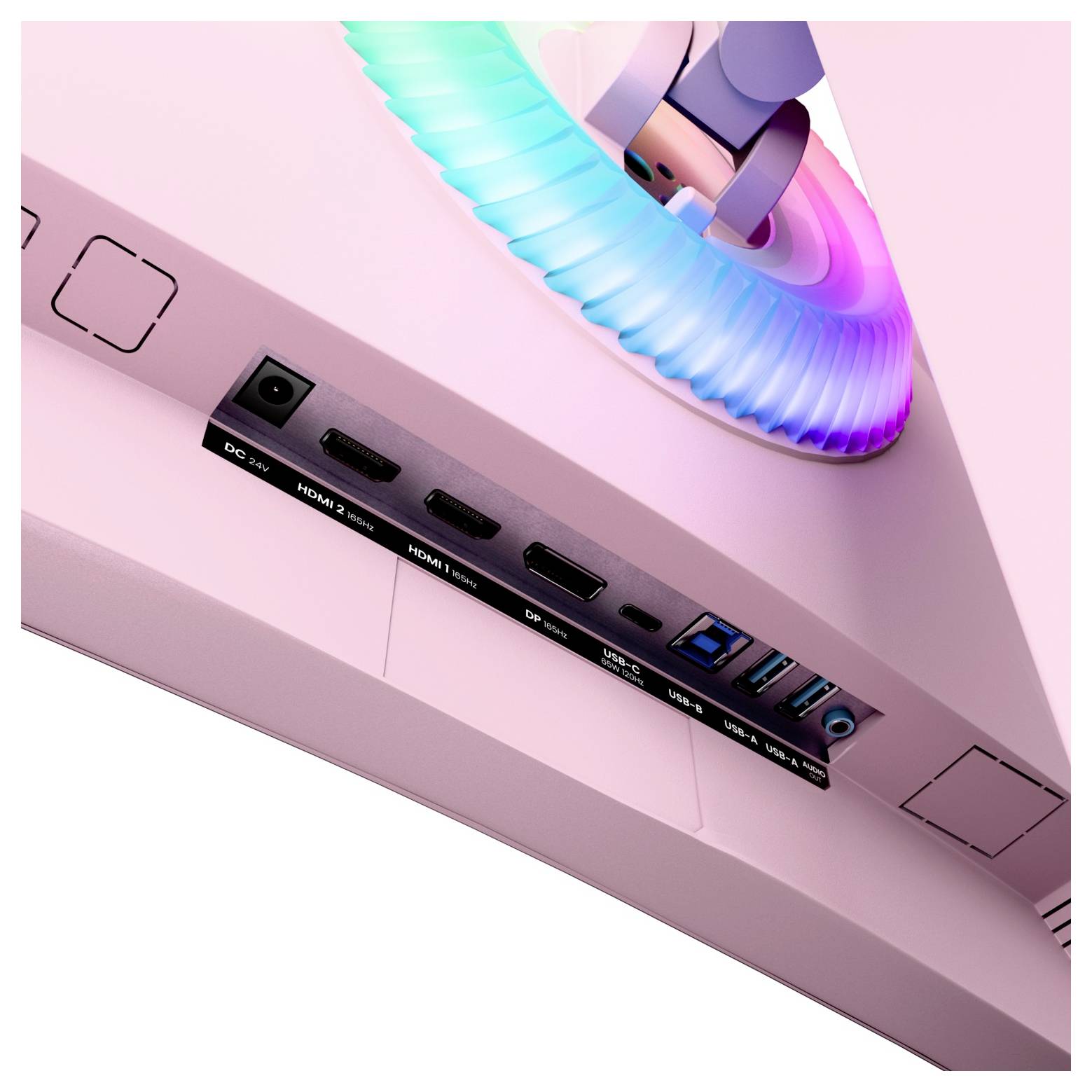 Egy rózsaszín eszköz oldalsó I/O paneljának közelképe, rajta tápellátási, HDMI és USB portokkal, valamint egy fénylő RGB gyűrűvel/ventilátorral fölötte.