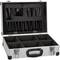 Szürke alumínium koffer nyitott tetővel. Belső rekeszek különböző tárgyak tárolásához, beleértve vászontokokat és válaszfalakat.