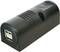 Fekete USB-töltőadapter két USB-porttal az elülső oldalán, elektronikus eszközök töltésére alkalmas.