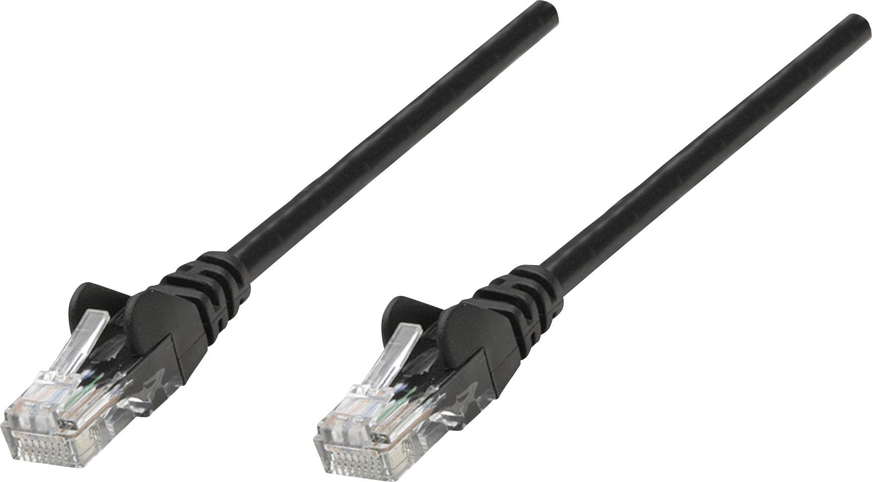 Két fekete Ethernet-kábel átlátszó RJ-45 csatlakozókkal, egymás mellett fektetve, részletesen láthatóan.
