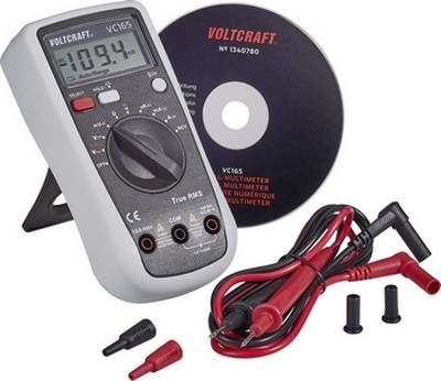Digitális multiméter '10.9V' kijelzővel, mérővezetékekkel, CD-s kézikönyvvel és tartozékokkal, elektromos mérésekhez használva.