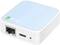 Egy kisméretű, fehér TP-Link WiFi router egy LAN/WAN csatlakozóval, tápellátási aljzattal és visszaállító gombbal.