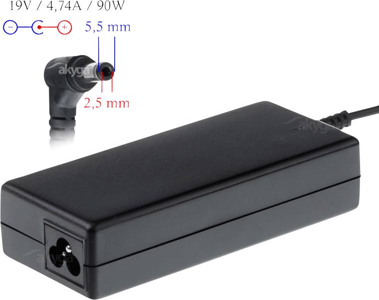 Fekete téglalap alakú tápegység 19V, 4,74A, 90W teljesítménnyel. 2,5 mm x 5,5 mm-es DC csatlakozóval és tápkábellel az áramellátáshoz.