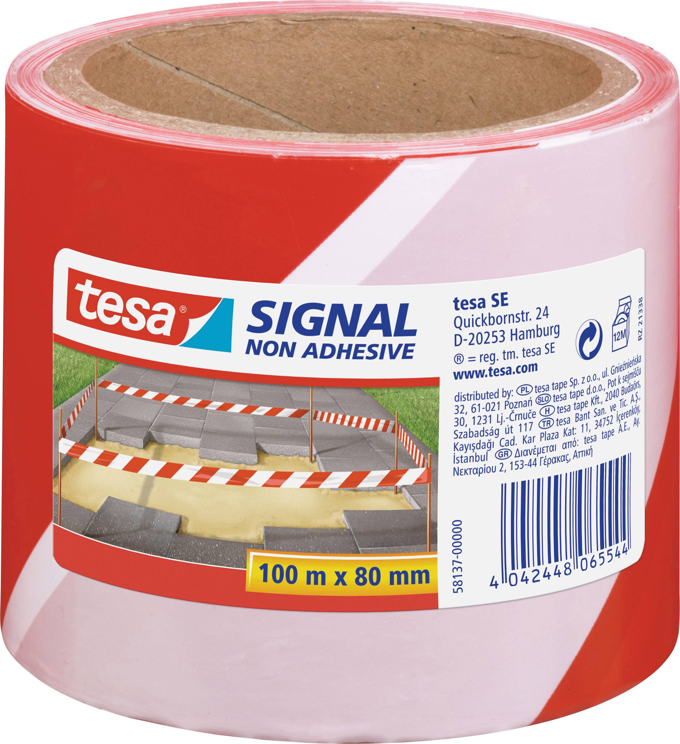 Egy tekercs piros-fehér elkerítő szalag tesa márkától ragasztómentesen, 100m x 80mm. A címke egy építkezési jelenetet ábrázol térköves útszakasszal és lezárással.