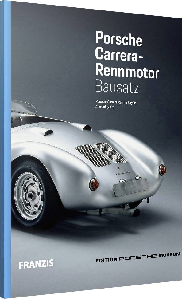 Egy könyv egy ezüst sportkocsival a borítóján és a 'Porsche Carrera versenymotor készlet' felirattal.