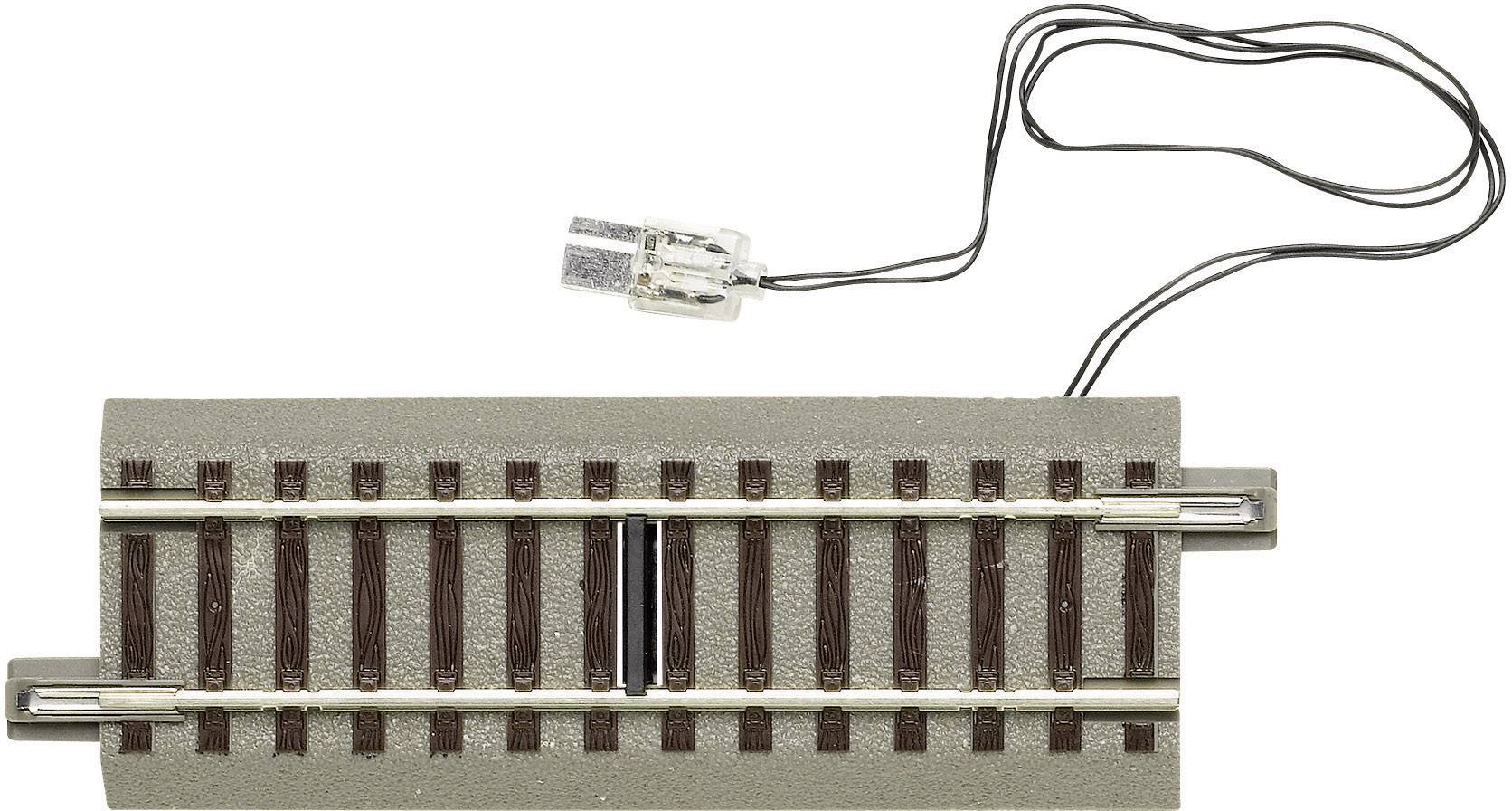 Sínszakasz vágányfoglaltsági érzékelővel és integrált érzékelővel a mozgó vonatok észleléséhez, csatlakozókábellel az egyik oldalon.