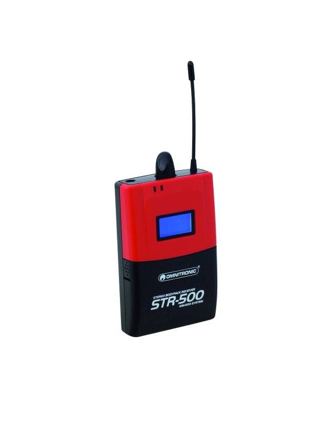 Egy piros-fekete zsebadó antenna és kijelző tartozékkal, 'STR-500' modell, Omnitronic gyártótól.