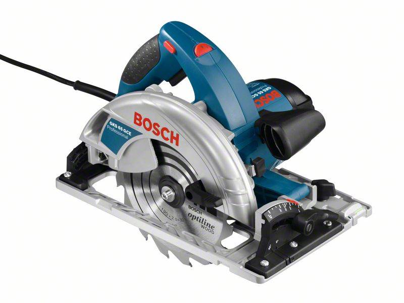 Egy ezüst pengéjű és kék burkolatú elektromos kézi körfűrész. A 'Bosch' márkanév látható az oldalán.