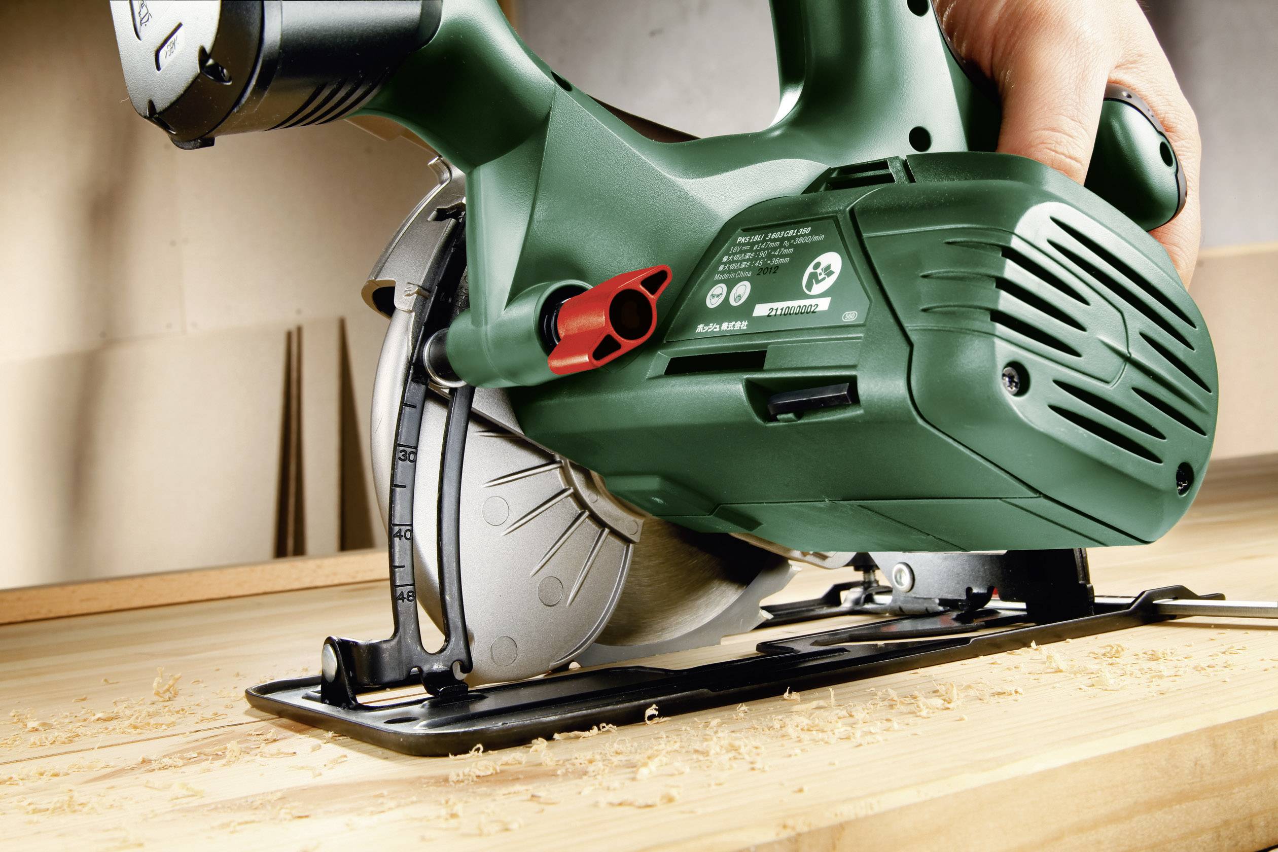 Bosch Home and Garden PKS 18 LI (Baretool) Akkus kézi körfűrész Vágási mélység max. (90°) 48 mm B osztályos áru (sérült/-4