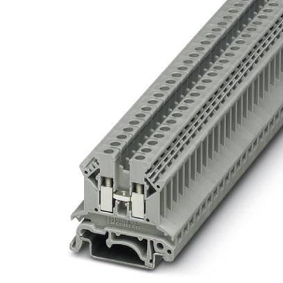 Egy szürke sorkapocs csavaros csatlakozással. Elektromos elosztókban és vezetékek rögzítésére szolgál.