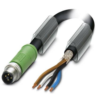 Egy ipari kábel közeli felvétele, amelynek több szigetelt rézvezetéke és egy zöld csatlakozódugója van, amelyet elektromos csatlakozásokhoz használnak.