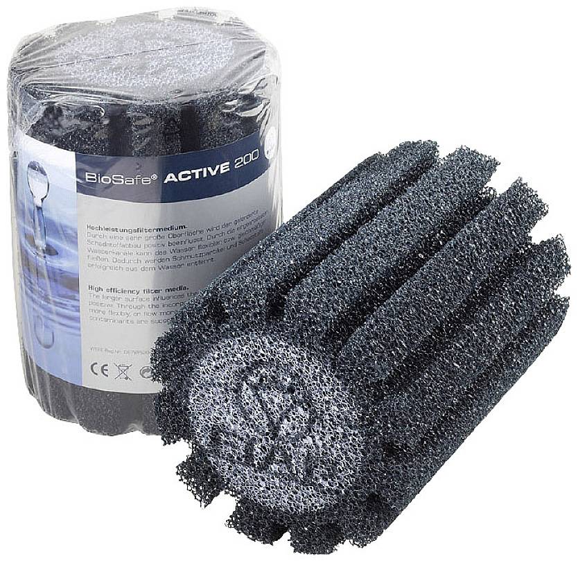 Filtro BioSafe Active 200: Filtro biologico nero a forma cilindrica con confezione. Adatto per stagni, migliora l'efficienza e la qualità dell'acqua.
