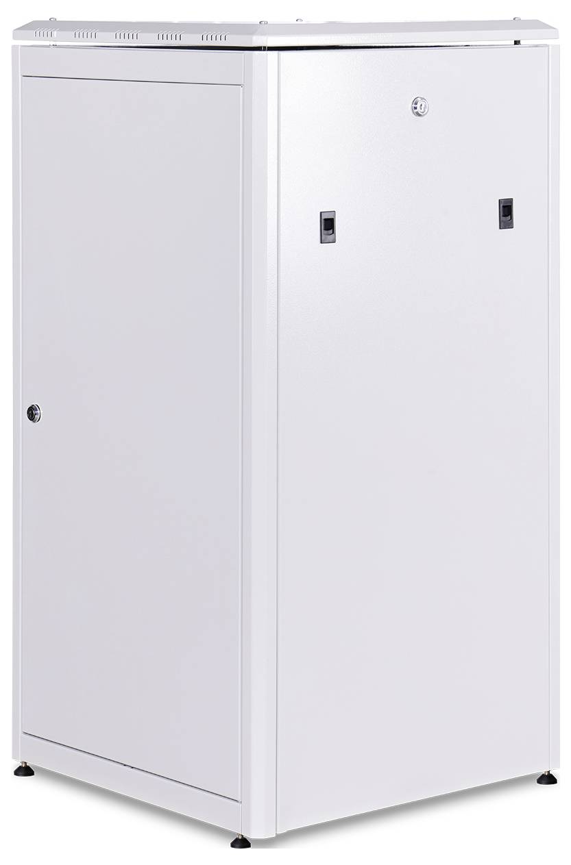 Un armadio metallico grigio chiuso con porta che si può chiudere a chiave, adatto per conservare dispositivi elettronici.