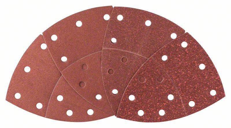Diversi dischi abrasivi semicircolari con fori disposti a ventaglio. Sono destinati all'uso con una levigatrice orbitale.