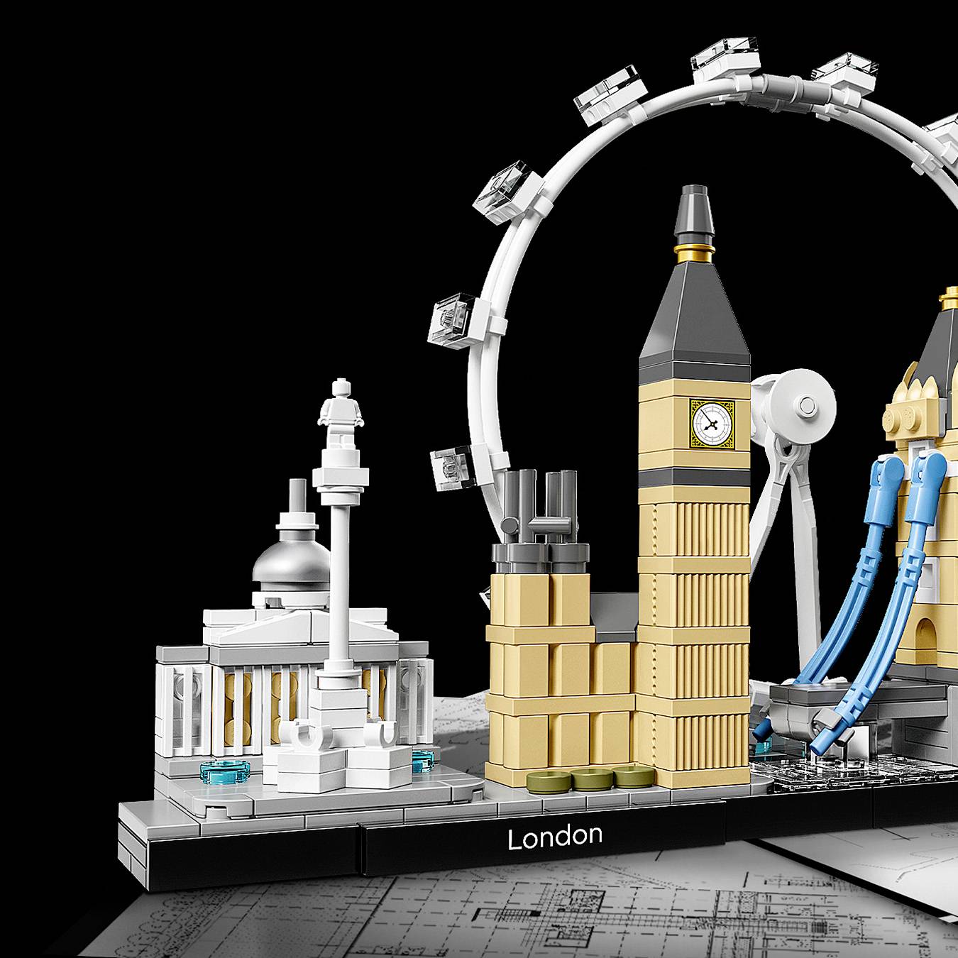 Modellino in stile Lego dei monumenti di Londra, tra cui London Eye e Big Ben, su un piedistallo nero con la scritta 'London'.