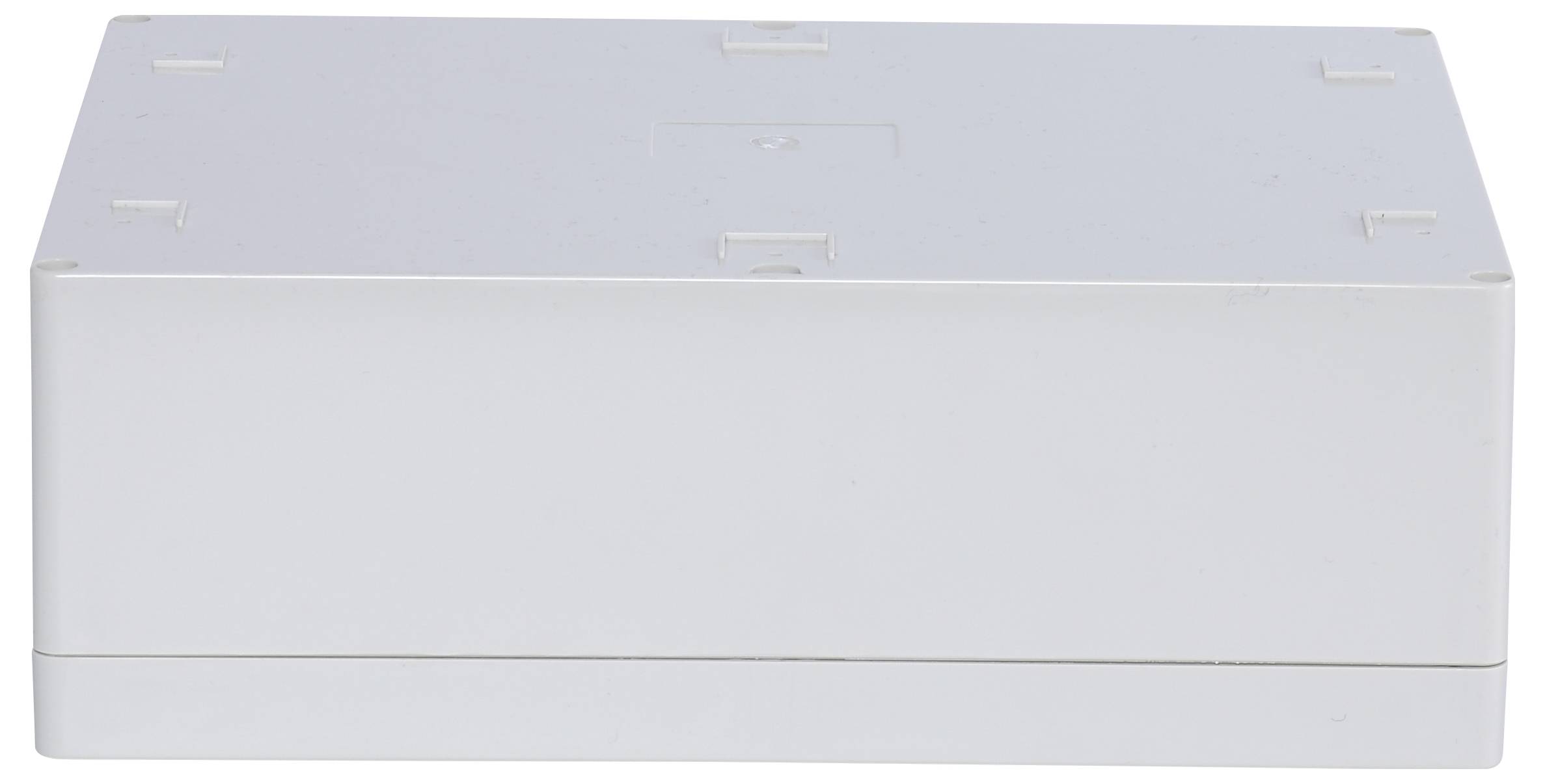 Un involucro elettrico rettangolare bianco con punti di fissaggio sulla parte superiore.