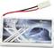 Pacco batteria da 9,6V e 700mAh di AM Racing, tecnologia NiMH, con due cavi e connettore per modelli RC; design blu e bianco.