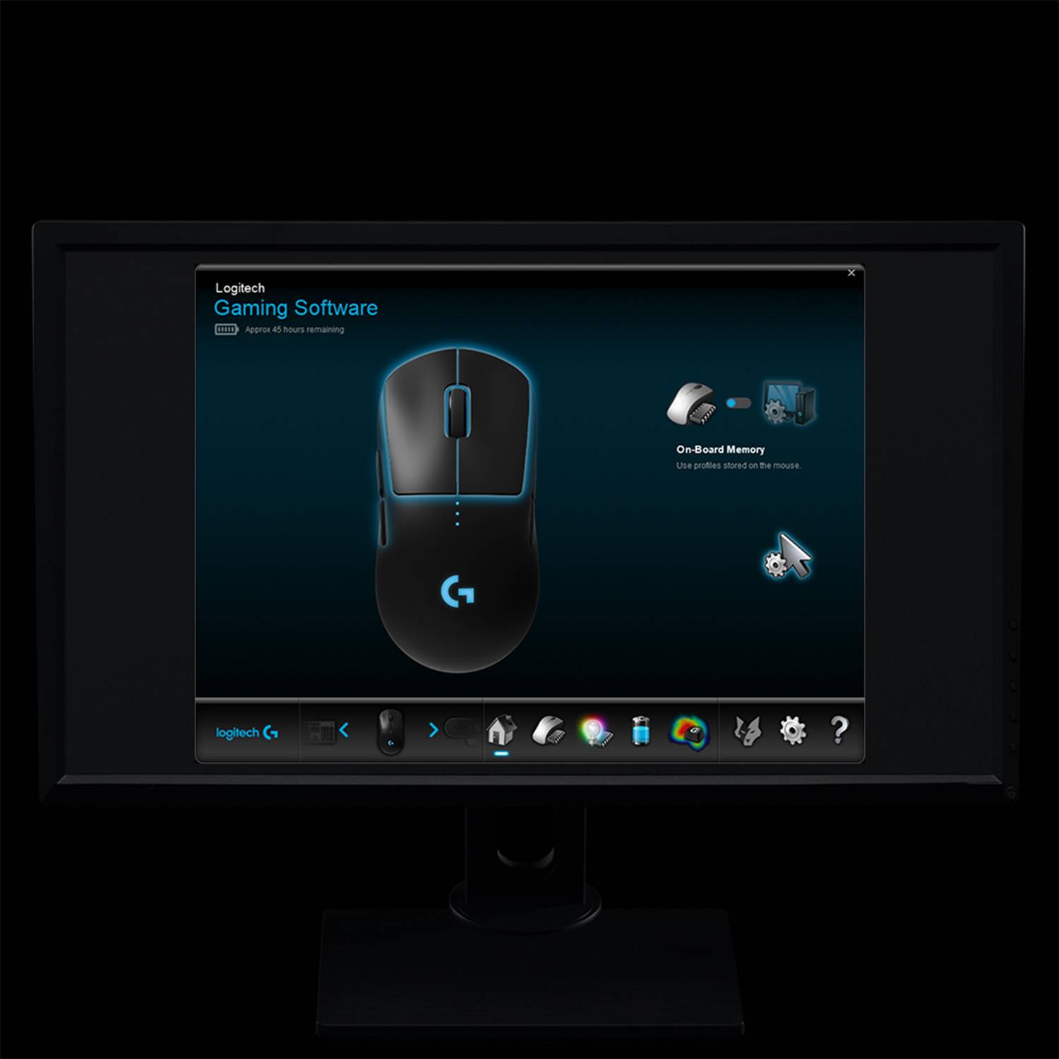 Uno schermo mostra il 'Logitech Gaming Software' con l'immagine di un mouse da gaming. Sono visibili le opzioni per la programmazione dei macro.