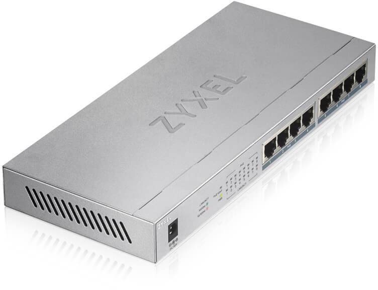 Switch di rete in argento di Zyxel con otto porte Ethernet e indicatori LED sul lato frontale.