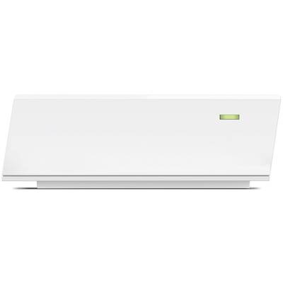 Un dispositivo bianco rettangolare con una piccola luce verde illuminata nell'angolo superiore destro.