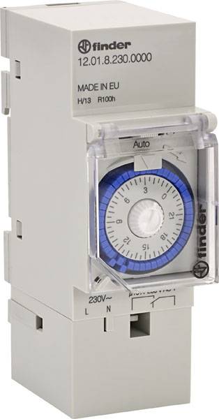 Un modulo orologio temporizzatore meccanico Finder con selettore rotativo per le impostazioni temporali. Tensione: 230V. Prodotto nell'UE.