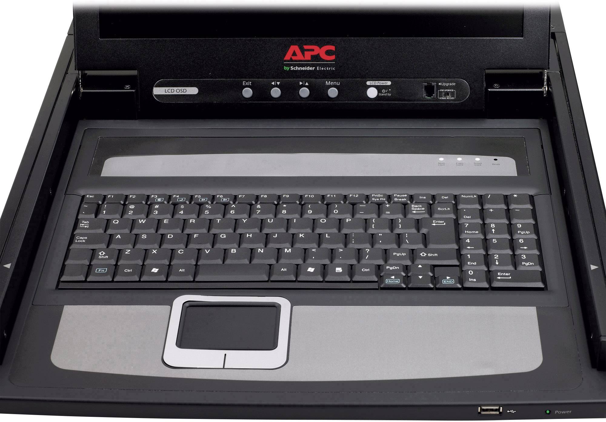 Una console KVM con tastiera integrata di APC, idonea per ambienti IT per la gestione semplificata di più server.