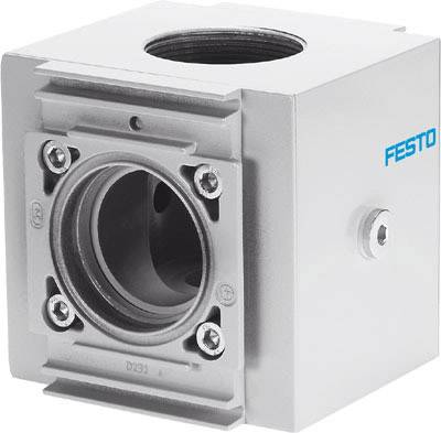 Componente meccanica cubica argentata con un'apertura rotonda distintiva. Il logo aziendale 'Festo' è visibile sul lato.