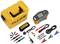 Set di dispositivo elettronico di misurazione con valigetta gialla, strumento di misurazione, morsetti e accessori. Utilizzato per misurazioni e test elettrici.