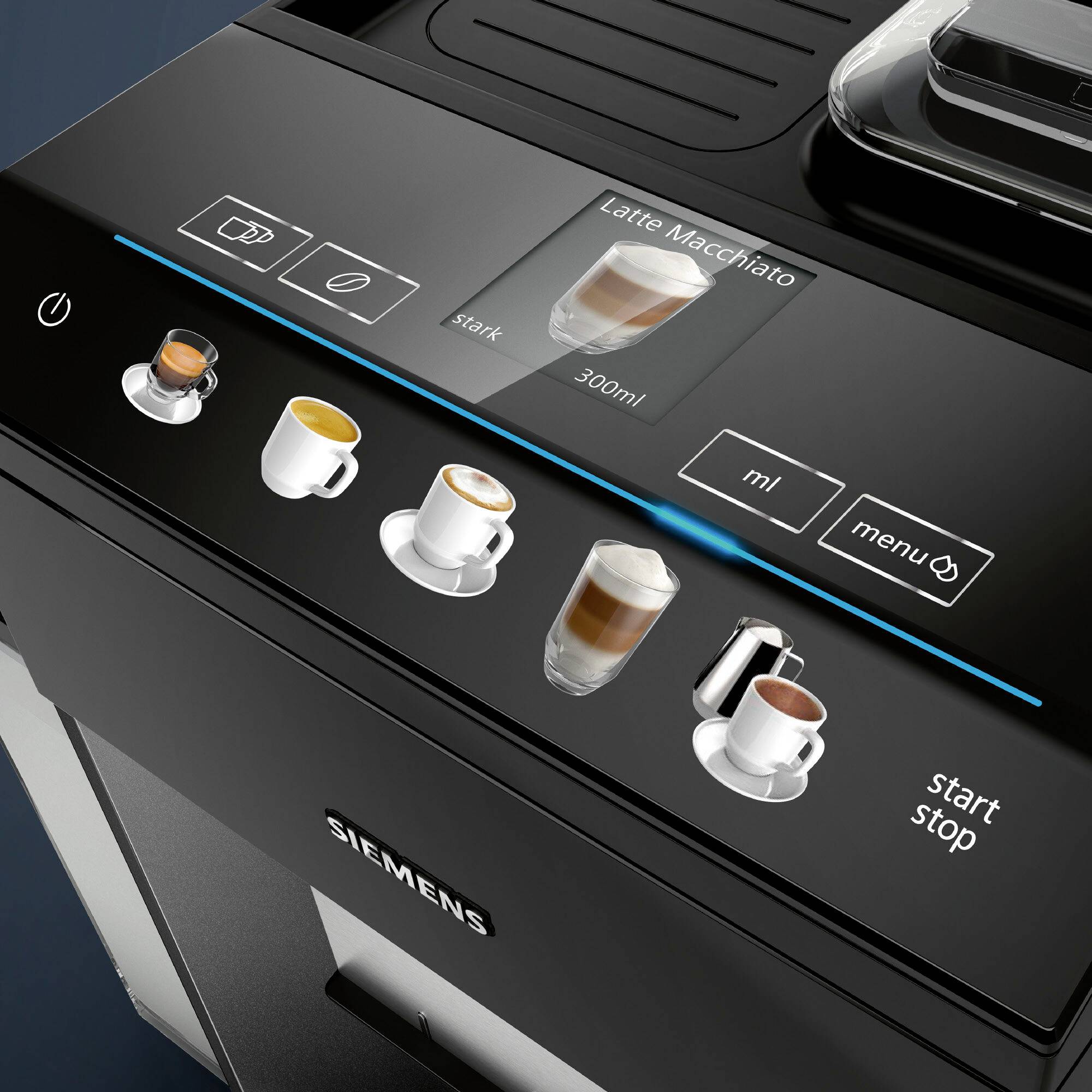 Display touchscreen di una macchina da caffè che mostra l'opzione per 'Latte Macchiato', 300 ml, forte. Tasti visibili per diversi tipi di caffè.