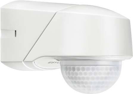 Rilevatore di movimento montato su una parete, in involucro bianco. Adatto per sistemi di sicurezza o illuminazione.