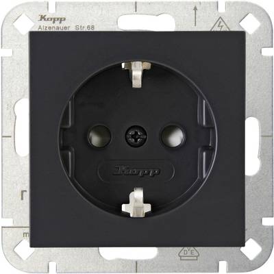 'Presa elettrica nera con due contatti di protezione, montata in un supporto metallico. Del marchio Kopp, idonea per impianti elettrici.'