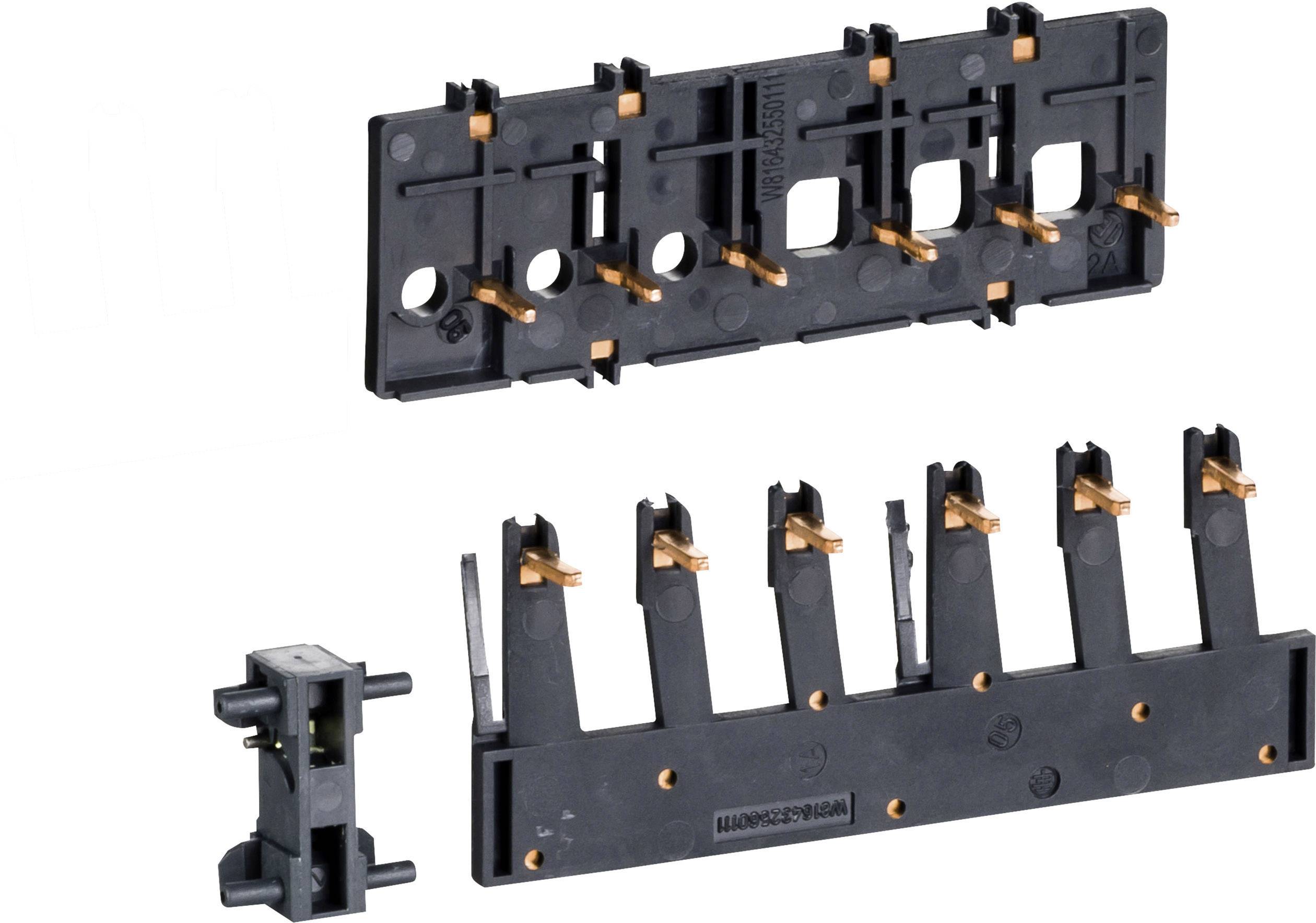 Parte rettangolare nera in plastica con diversi morsetti in rame e scanalature per il fissaggio. Adatta per connessioni elettriche.